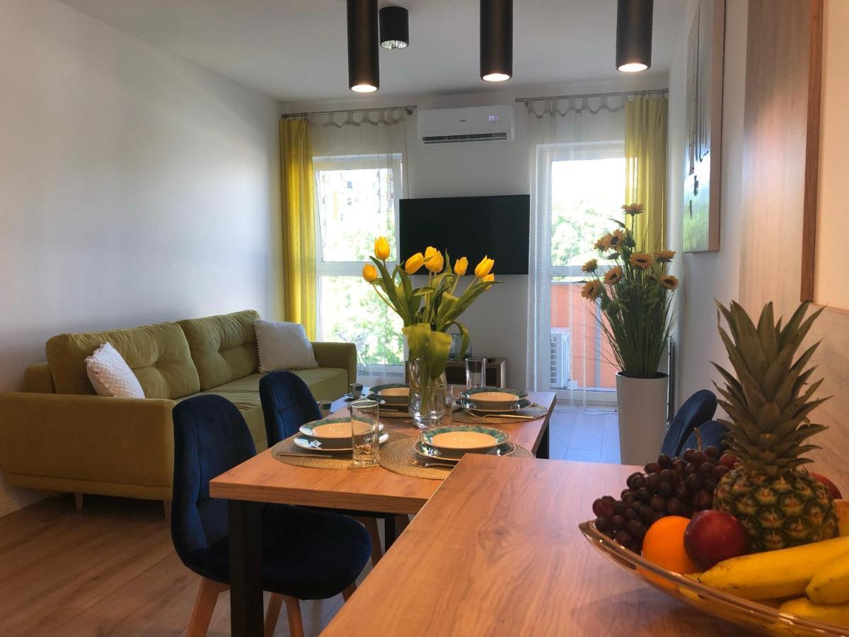 Appartement Apartament Sloneczny By Rentoom à Stary Toruń Extérieur photo